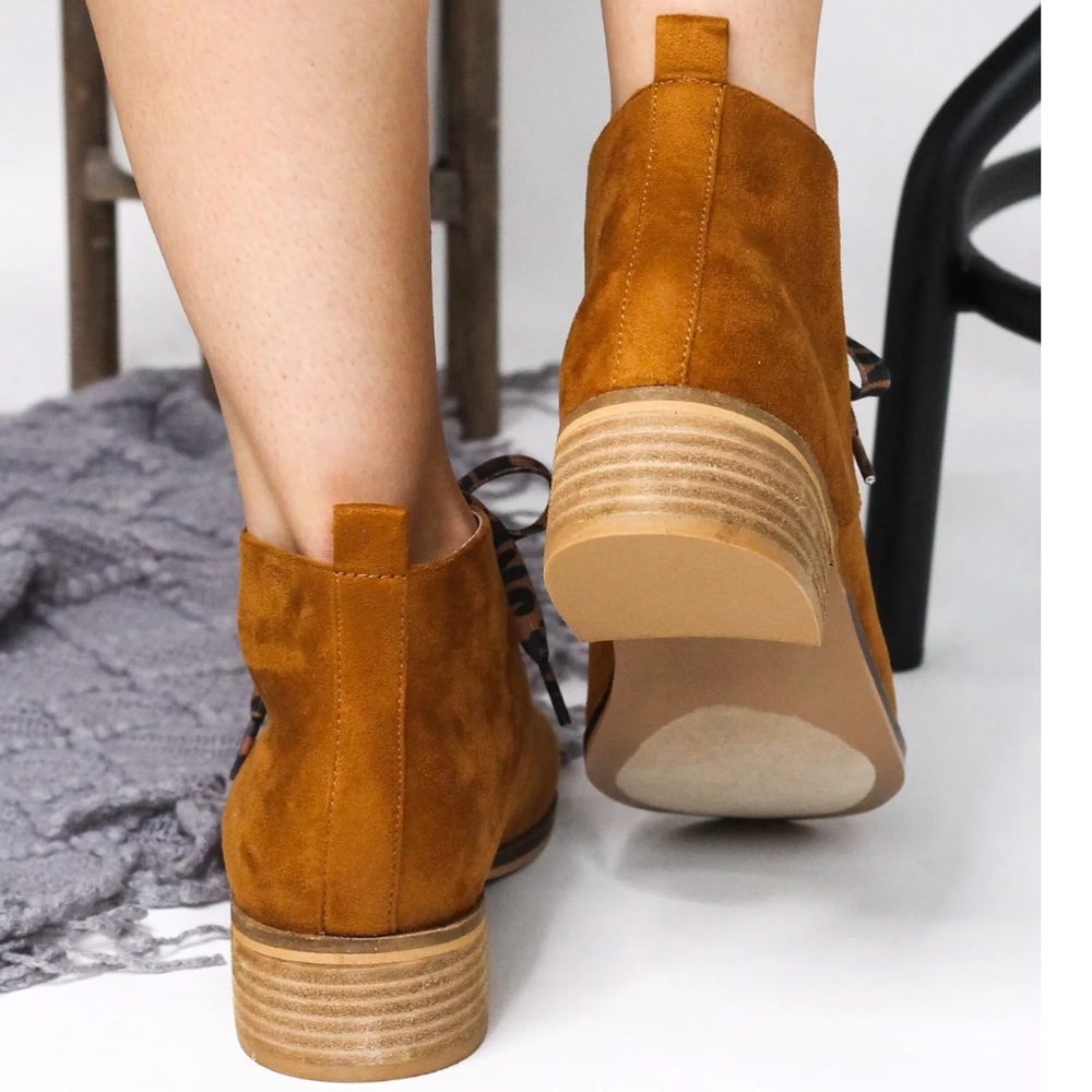 💥 BOGO 💥 NWOT: Corky’s Totes Booties in Cognac 11 - Picture 10 of 10